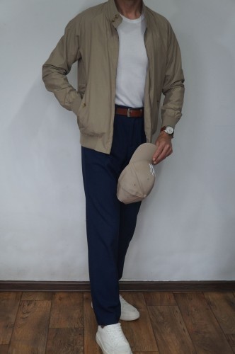 gutt (2).jpg